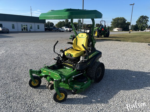 Photo of 2023 John Deere Z930M