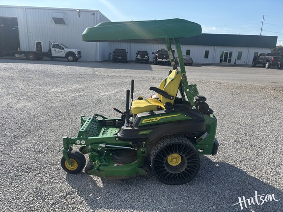 Photo of 2023 John Deere Z930M
