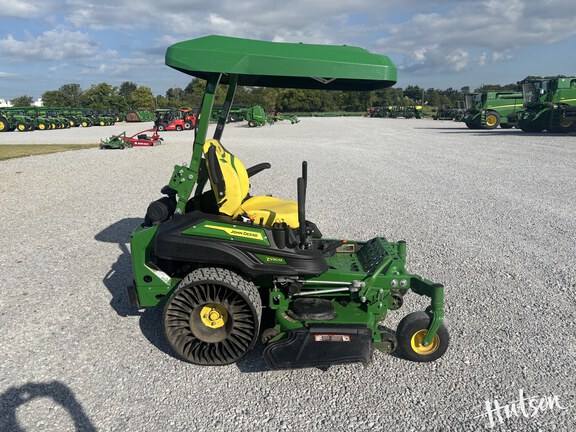 Photo of 2023 John Deere Z930M