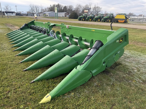  John Deere C12R
