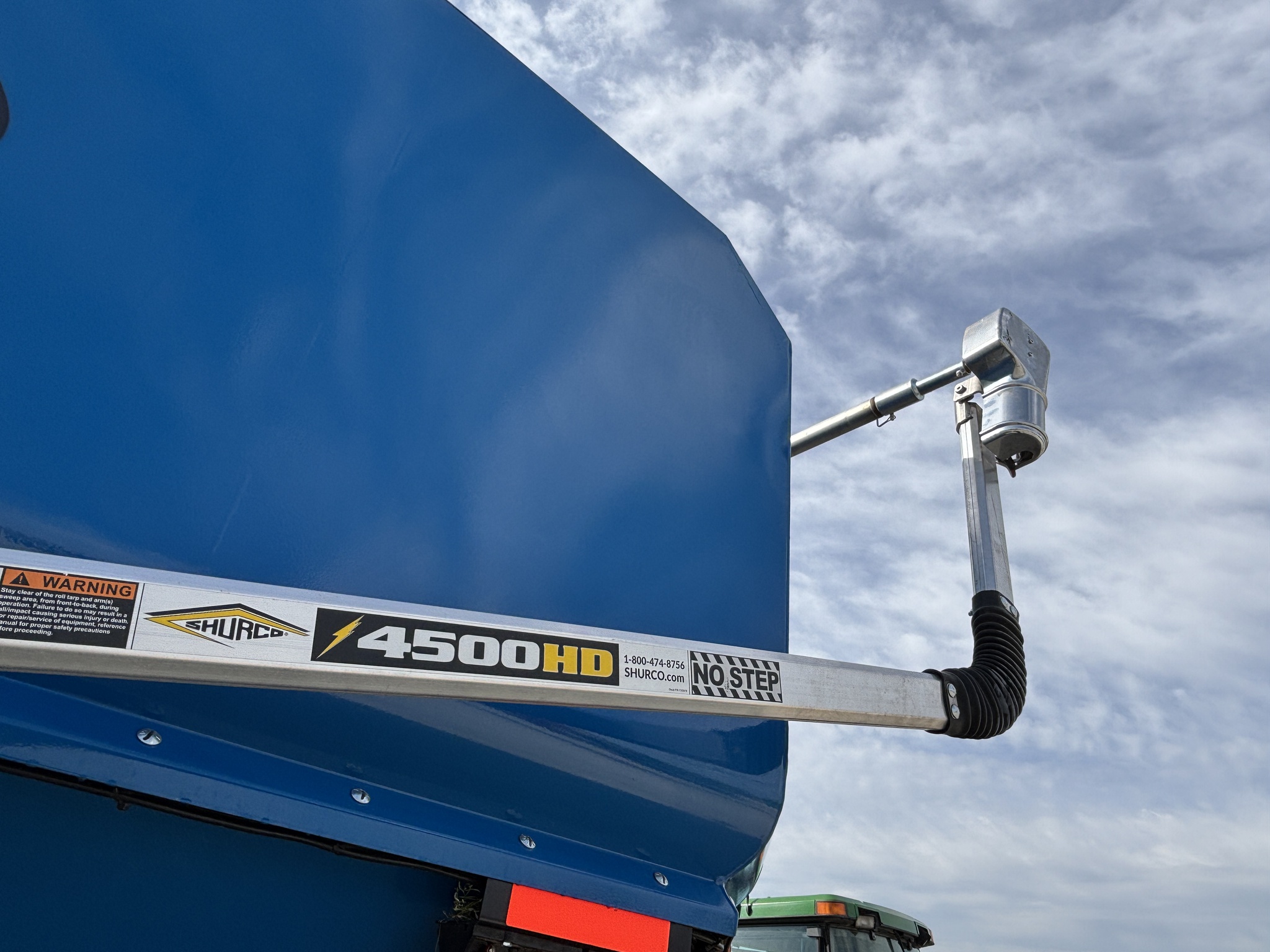 Used 2021 Kinze 1105 Grain Carts at Koenig Equipment in Greensburg, IN - PhotoXL15