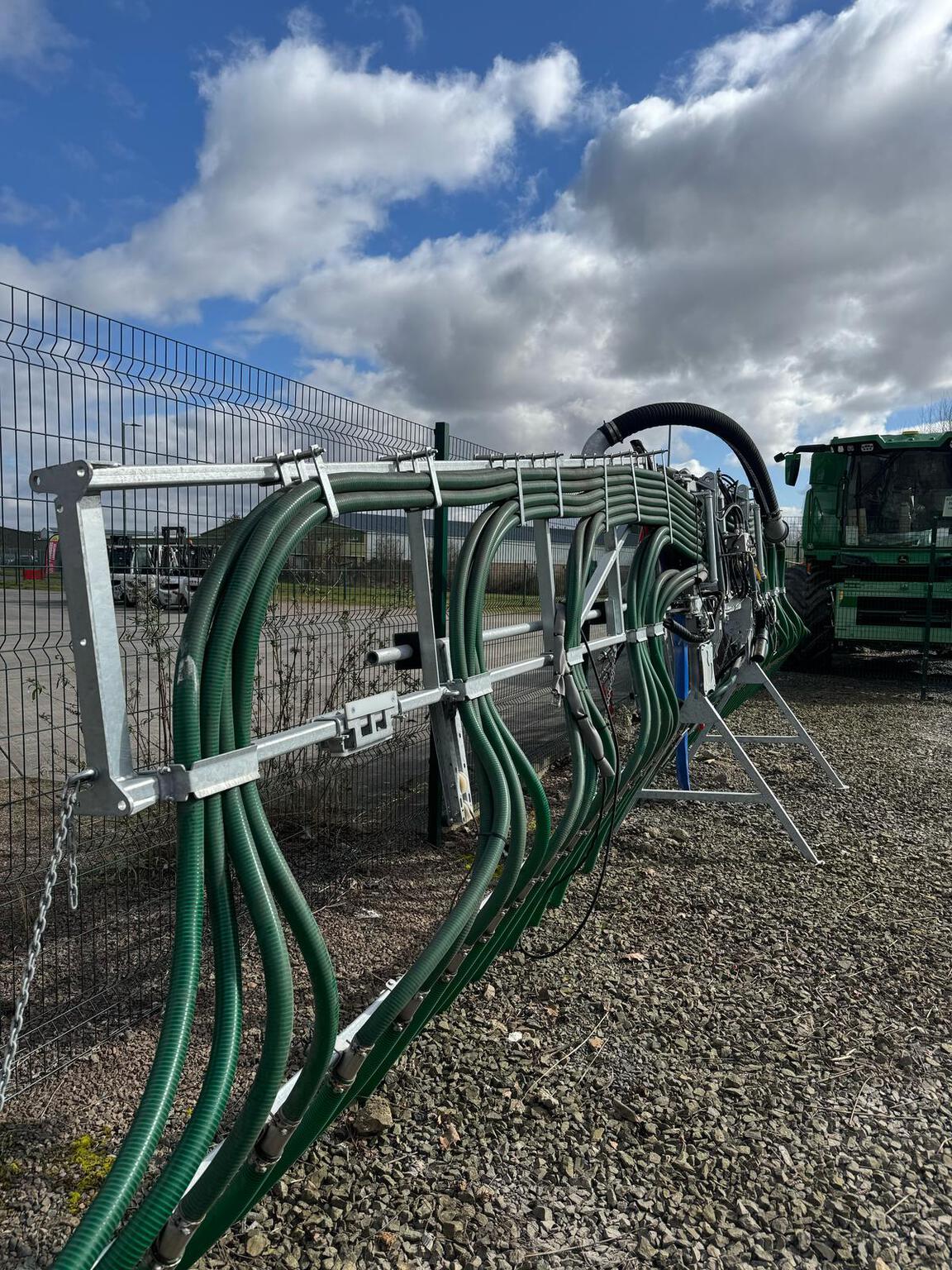 2023 Pichon 12M Dribble bar