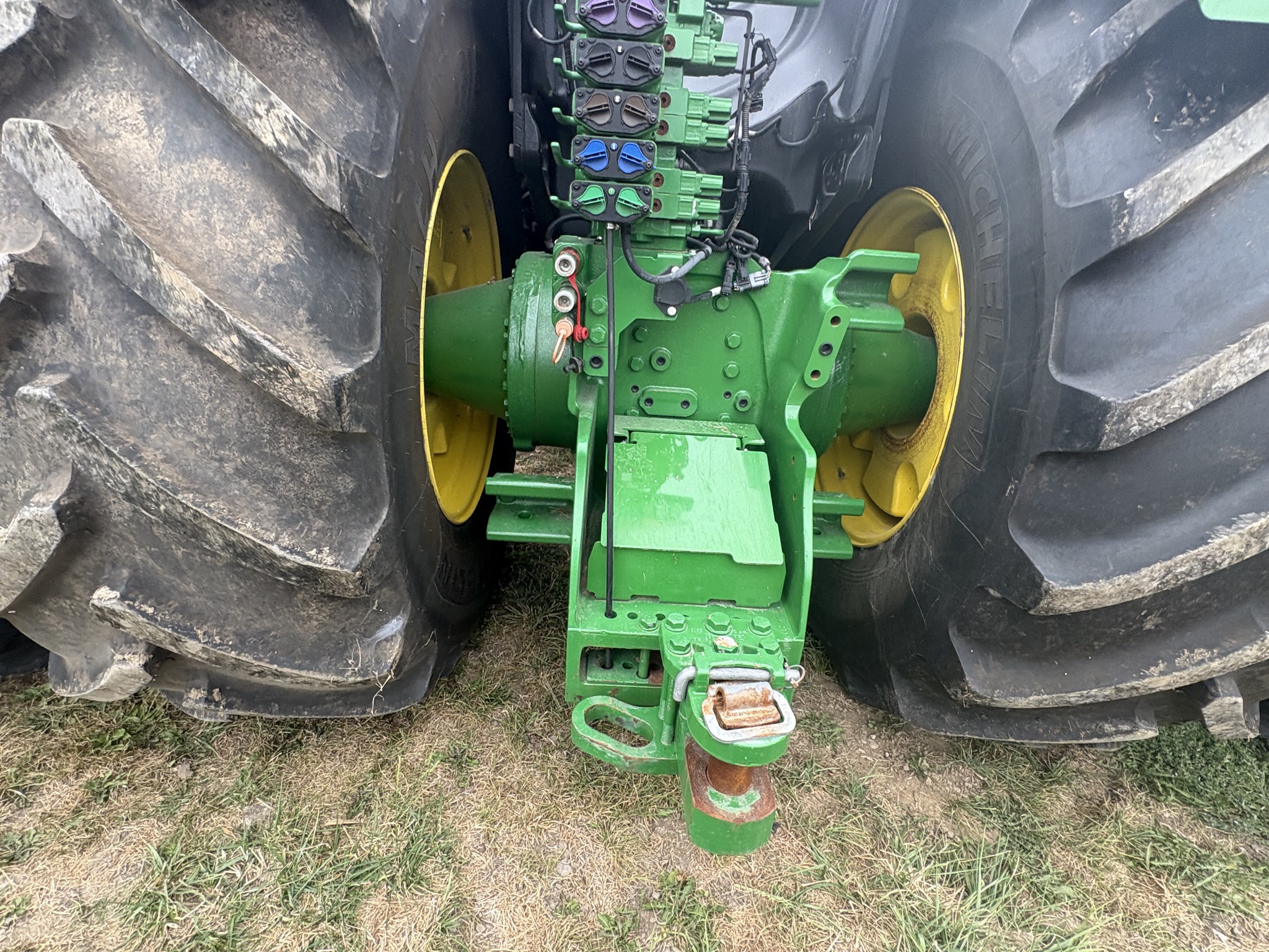  2021 John Deere 9520R at Heritage Tractor in Brimfield, IL