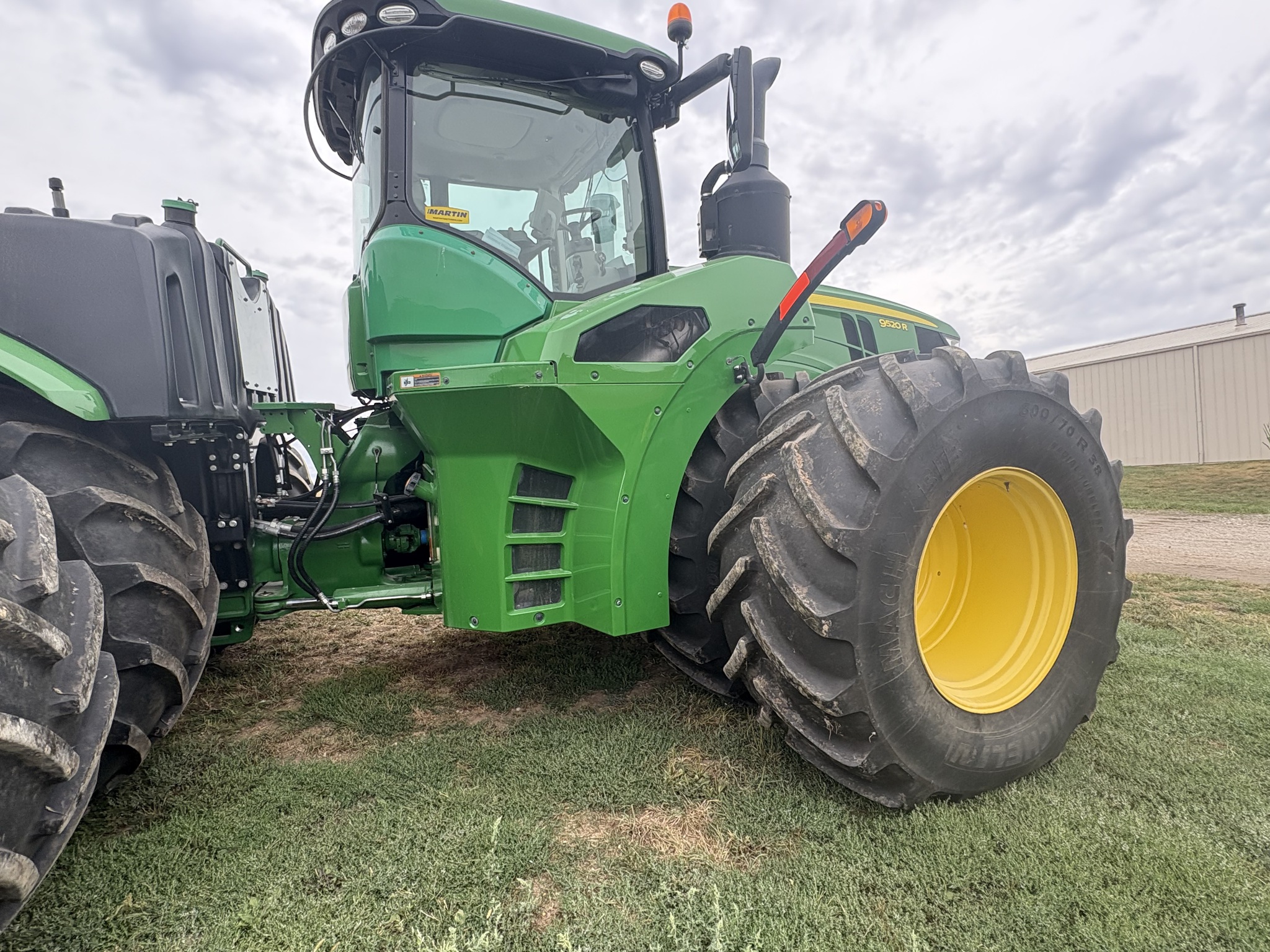  2021 John Deere 9520R at Heritage Tractor in Brimfield, IL