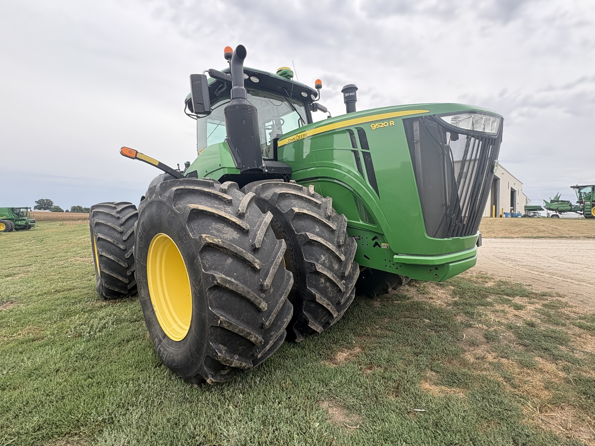  2021 John Deere 9520R at Heritage Tractor in Brimfield, IL