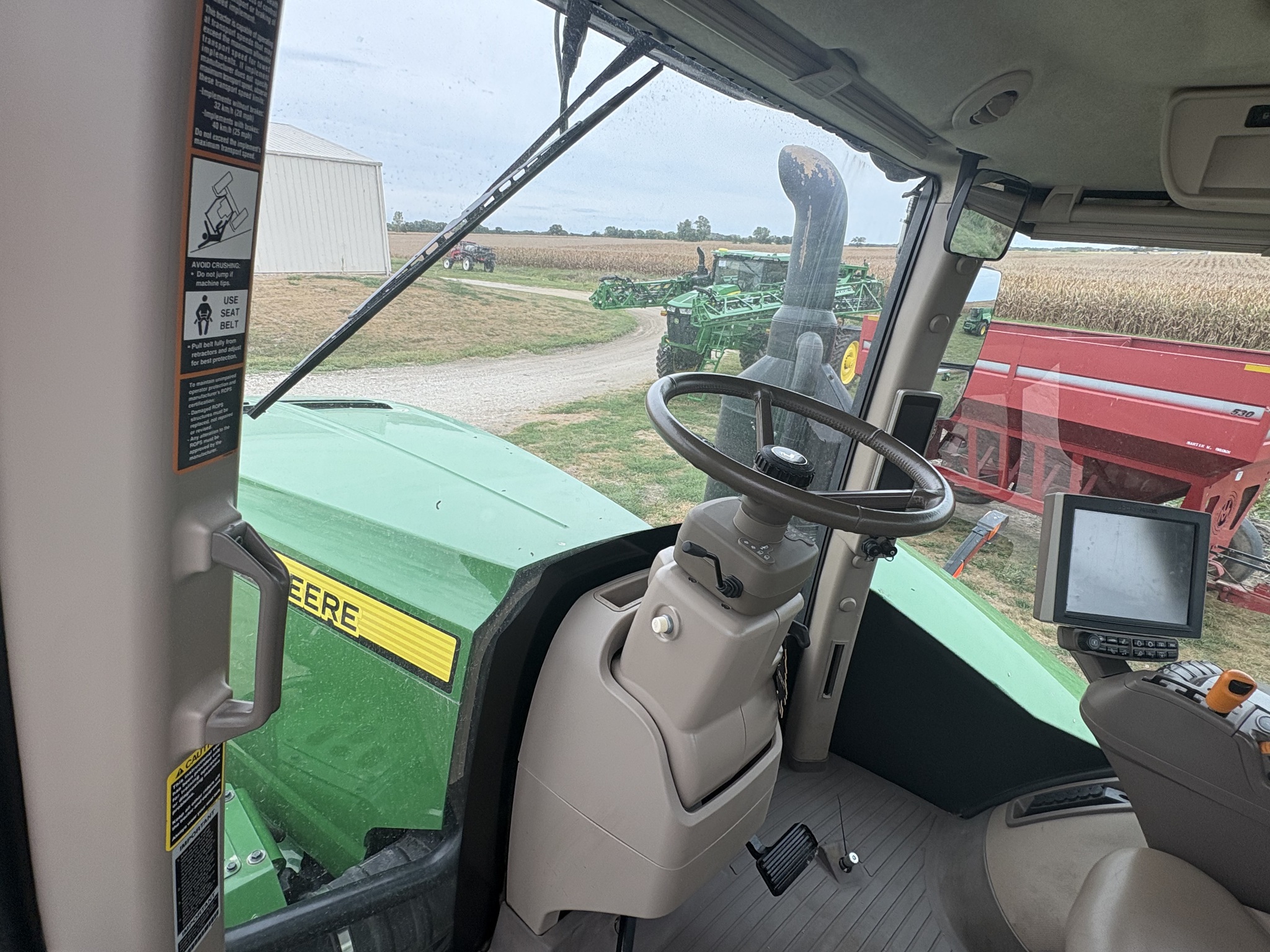 2021 John Deere 9520R at Heritage Tractor in Brimfield, IL