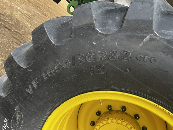 2024 John Deere 800R - Photo13