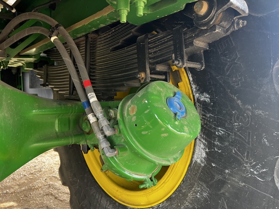 2024 John Deere 800R - Photo15