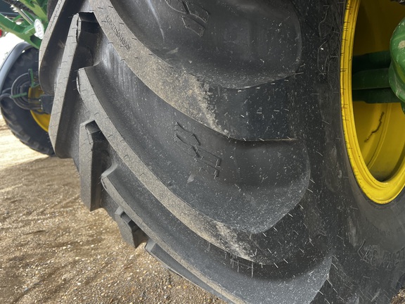 2024 John Deere 800R - Photo16