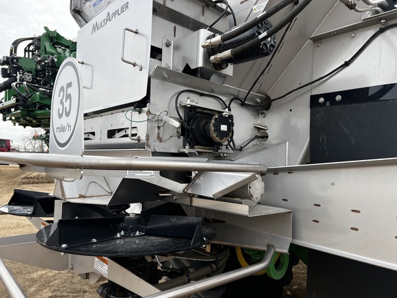 2024 John Deere 800R - Photo25