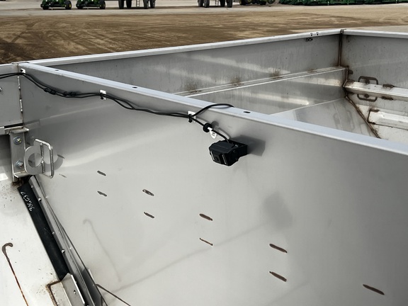 2024 John Deere 800R - Photo31