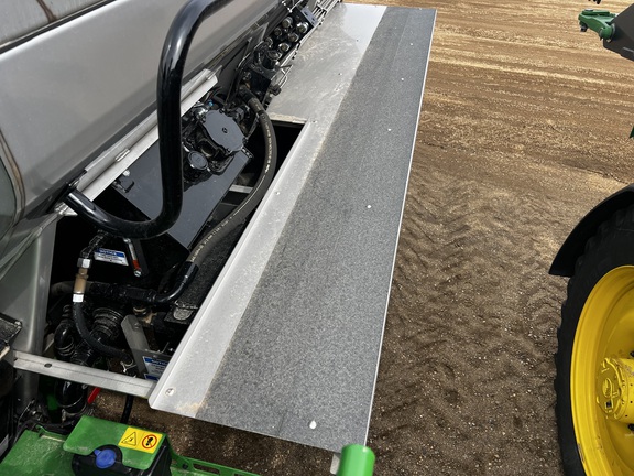 2024 John Deere 800R - Photo30