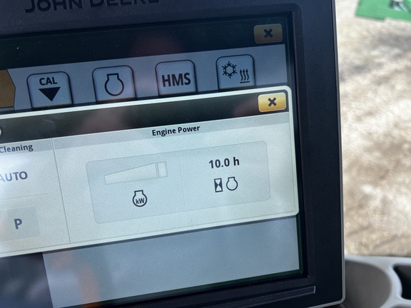 2024 John Deere 800R - Photo42