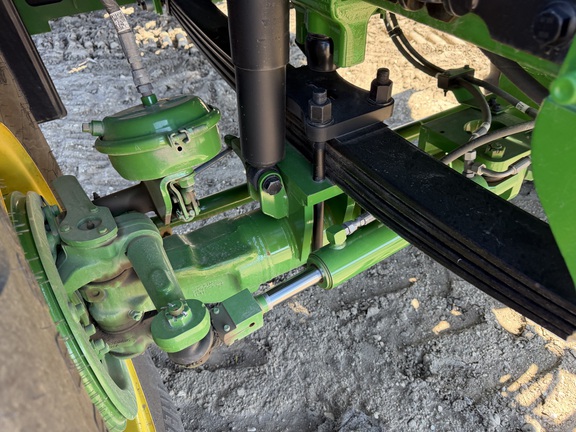2024 John Deere 800R - Photo13
