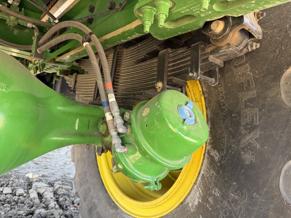 2024 John Deere 800R - Photo16