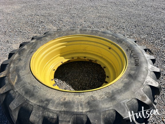 Photo of Firestone 620/70R46