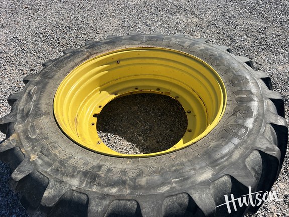 Photo of Firestone 620/70R46