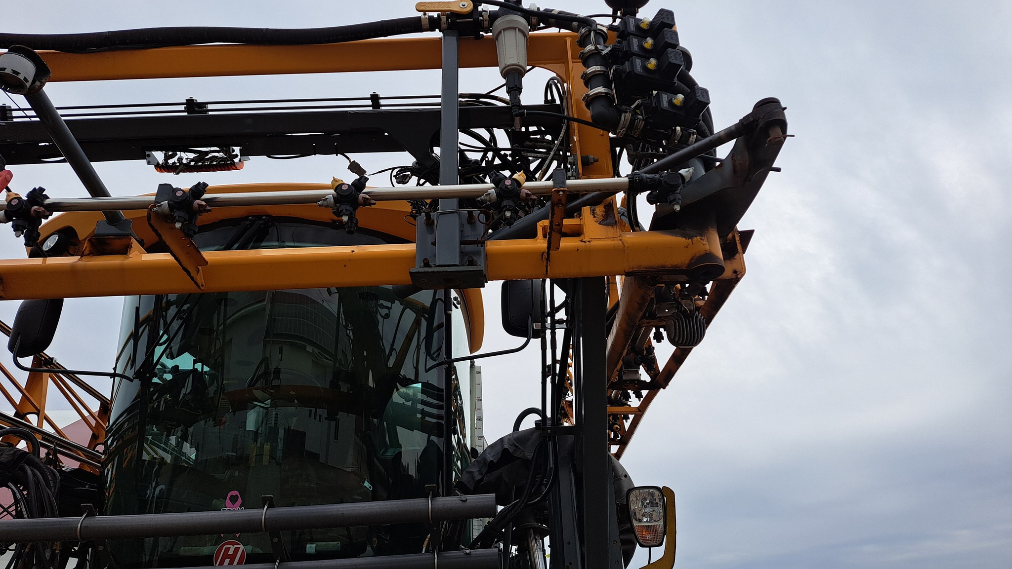  2019 Hagie STS12 at Heritage Tractor in Galesburg, IL