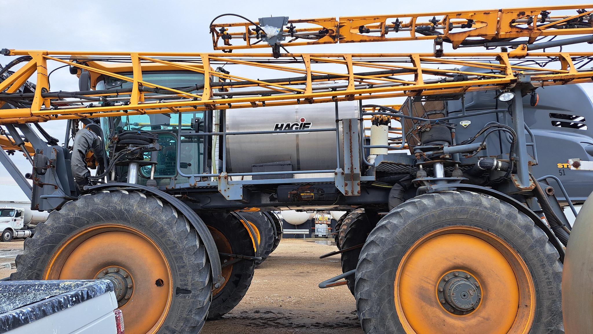 2019 Hagie STS12 at Heritage Tractor in Galesburg, IL