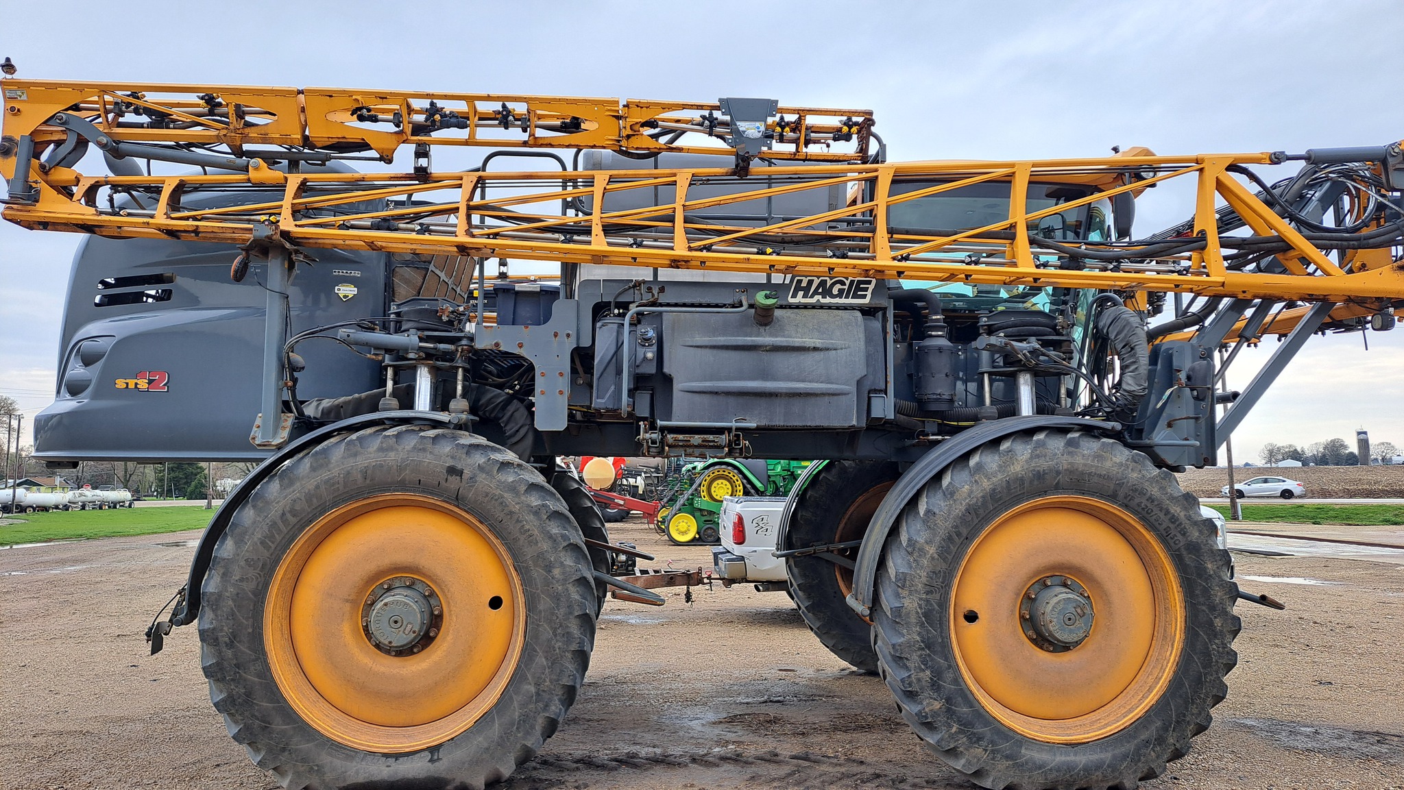  2019 Hagie STS12 at Heritage Tractor in Galesburg, IL