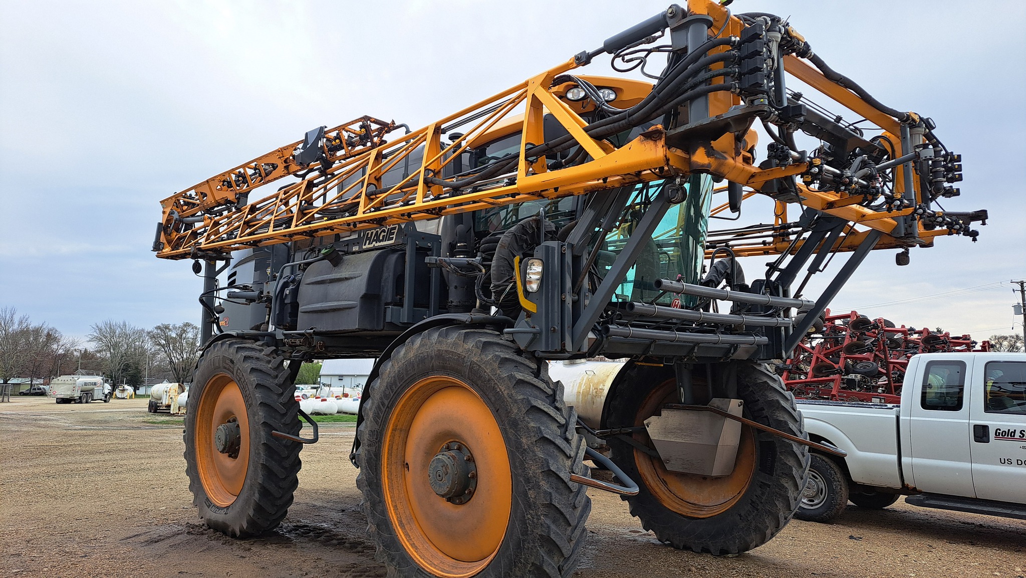  2019 Hagie STS12 at Heritage Tractor in Galesburg, IL