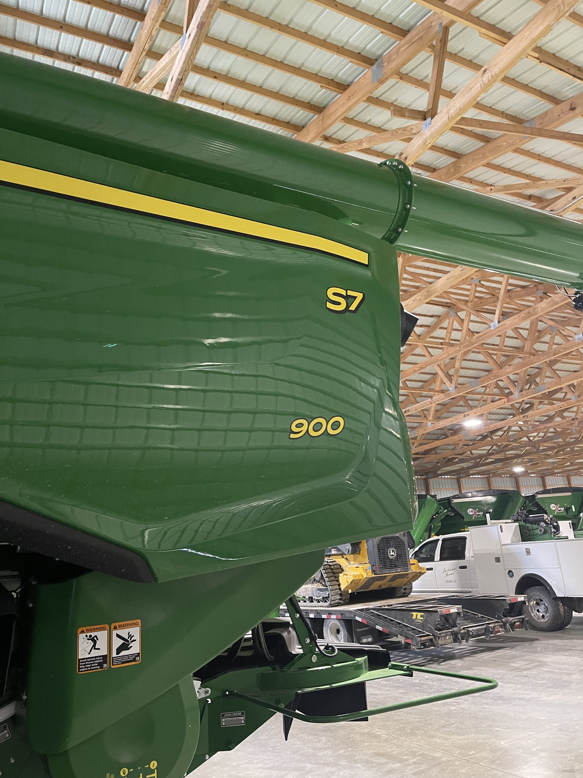 2025 John Deere S7 900 Image 7