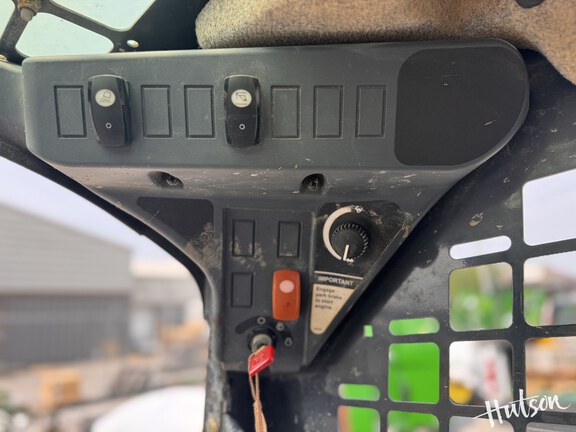 Photo of 2020 John Deere 317G