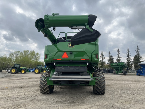 2024 John Deere X9 1000