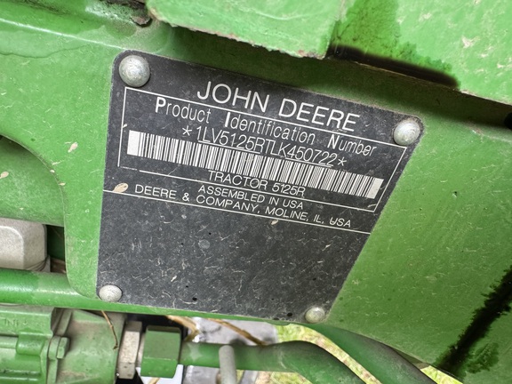 Used 2020 John Deere 5125R Utility Tractors at Horizon Ag & Turf in Edmonton West, AB - Photo10