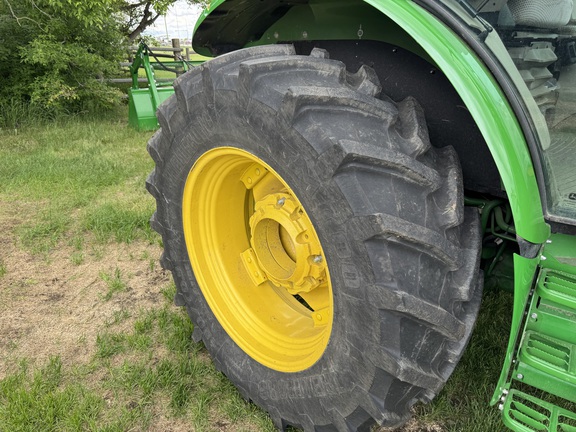 Used 2020 John Deere 5125R Utility Tractors at Horizon Ag & Turf in Edmonton West, AB - Photo5