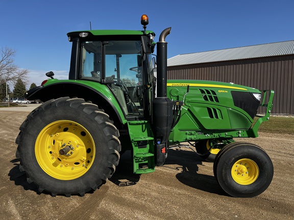2024 John Deere 6155M - Photo2