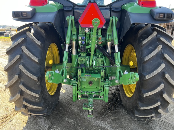 2024 John Deere 6155M - Photo19