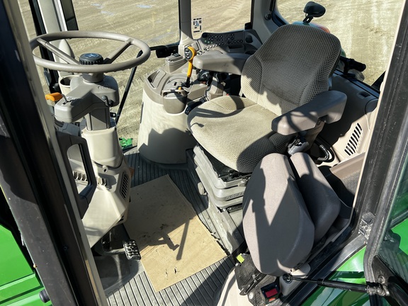 2024 John Deere 6155M - Photo23