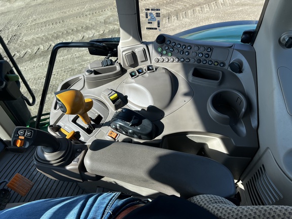 2024 John Deere 6155M - Photo28