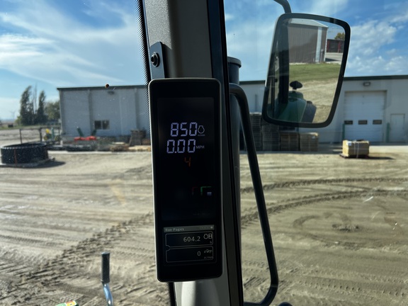 2024 John Deere 6155M - Photo29