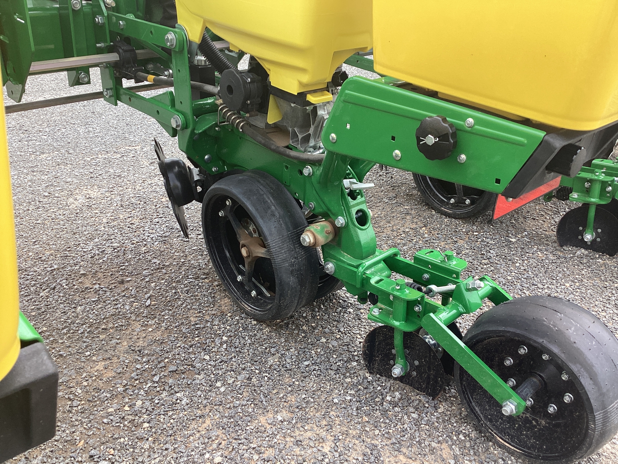 2024 John Deere 1725 Image 9
