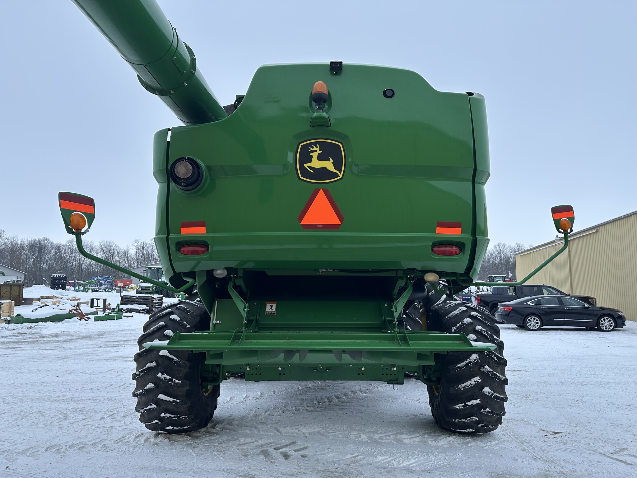 2012 John Deere S680 Image 4