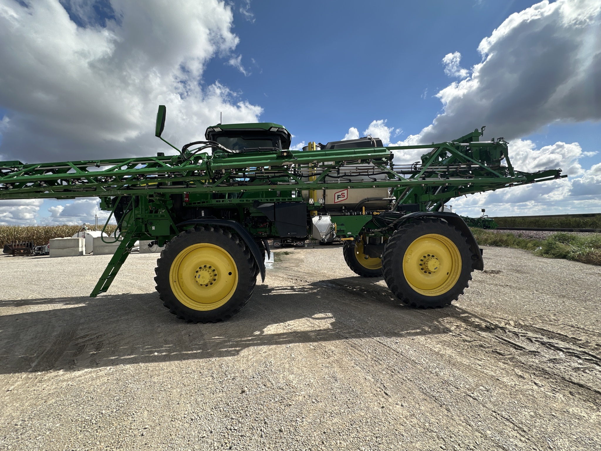 2023 John Deere 412R Image 2