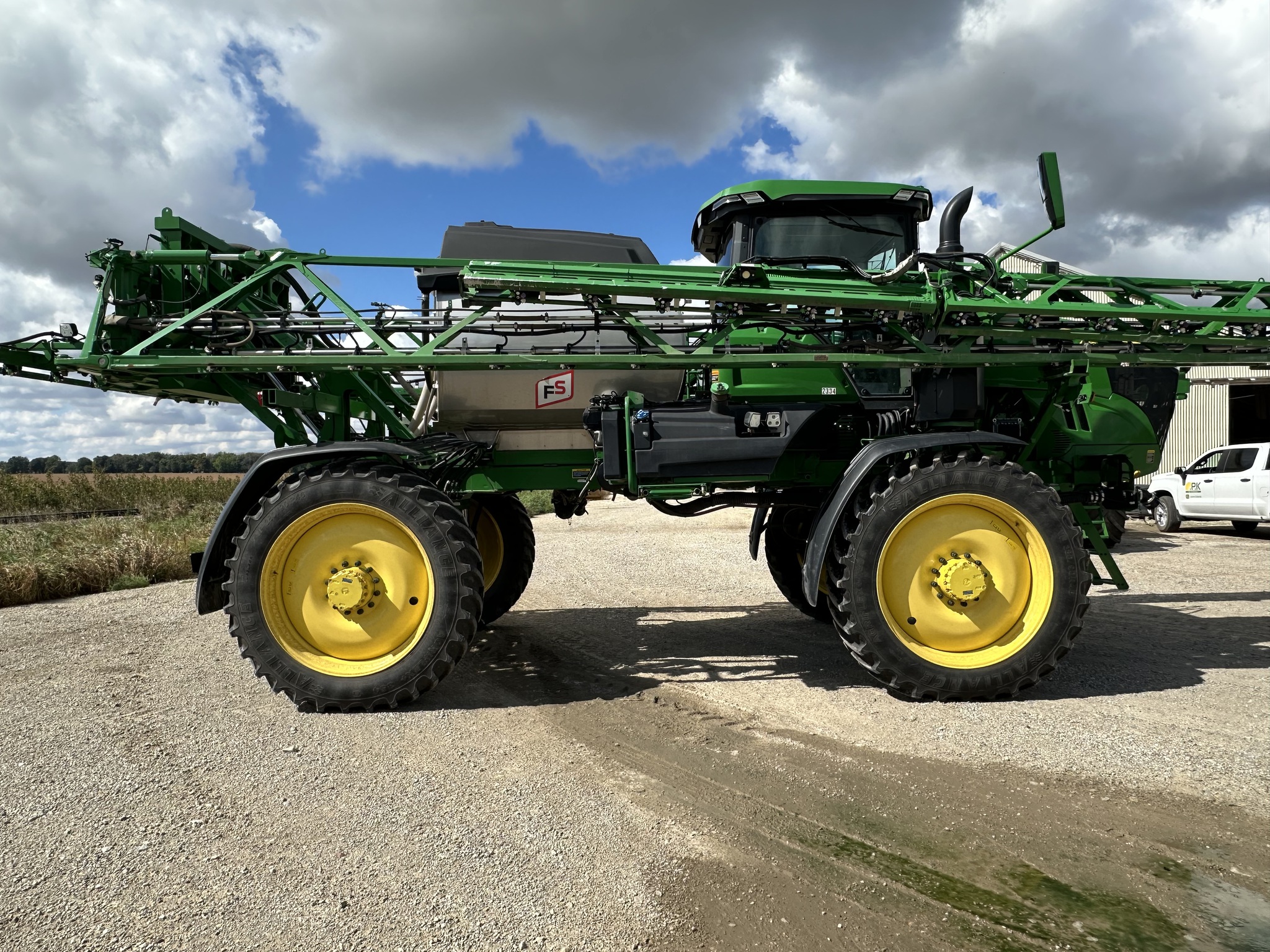 2023 John Deere 412R Image 6