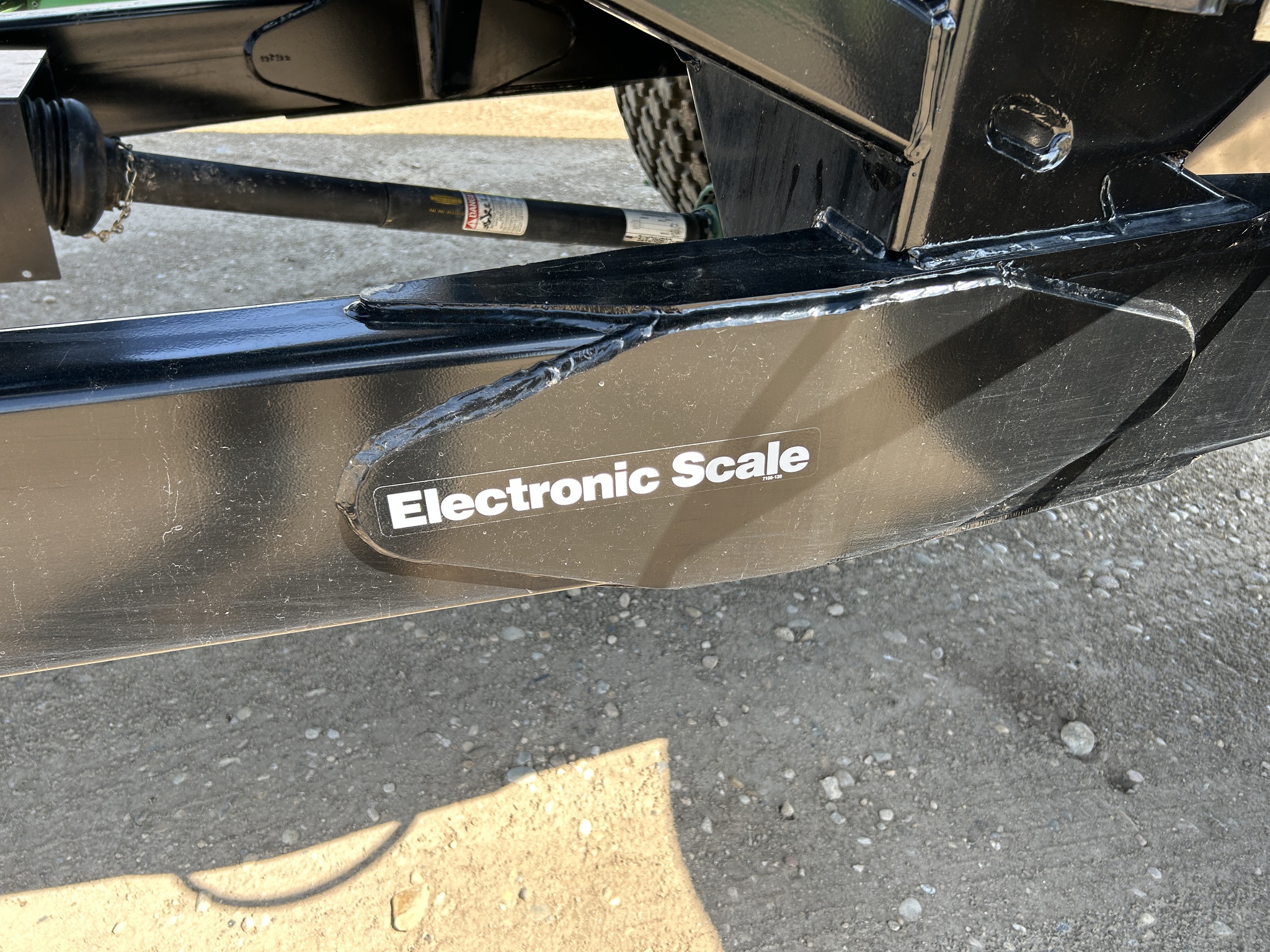 2021 Kinze 1051 Image 8