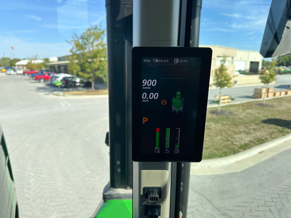 2025 John-Deere 9RT 590