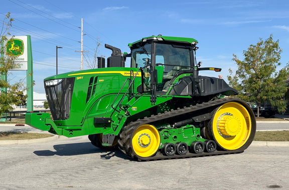 2025 John-Deere 9RT 590