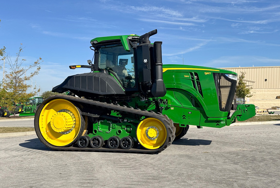 2025 John-Deere 9RT 590