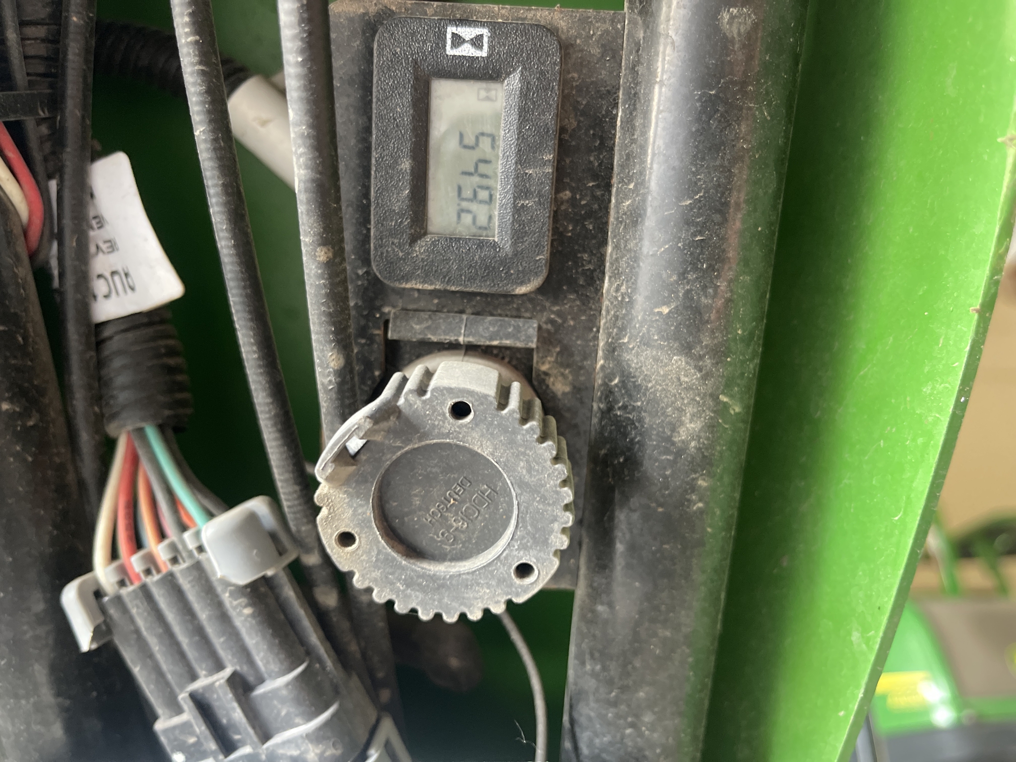 2021 John Deere 220E Image 10