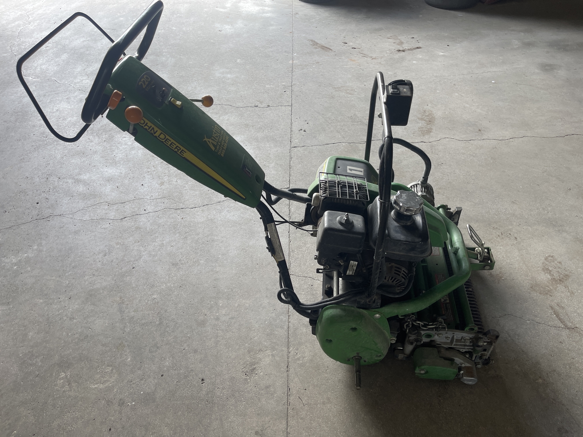 2021 John Deere 220E Image 6