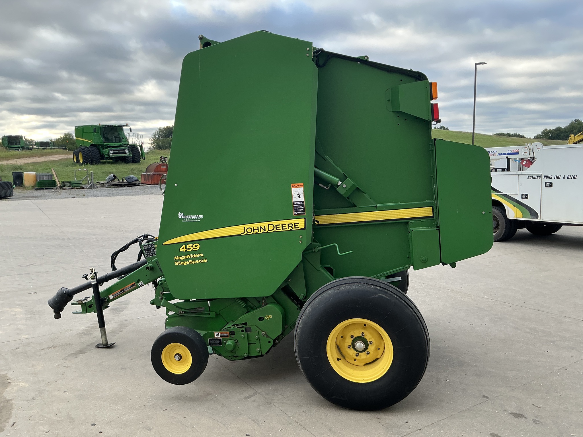 2013 John Deere 459 Image 6
