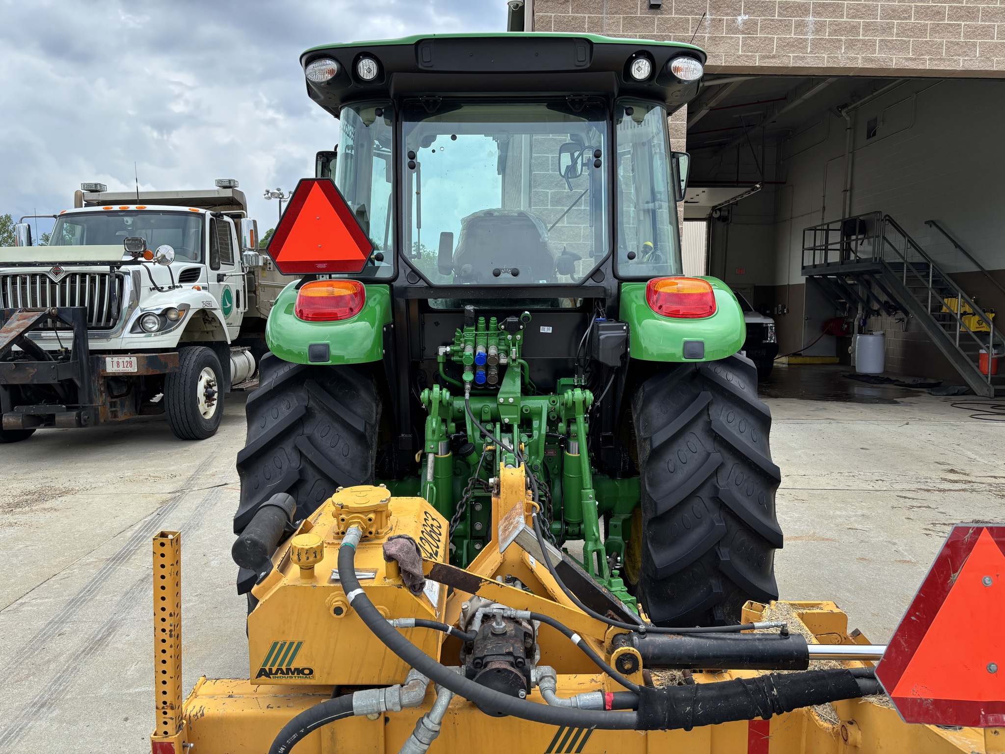 Used 2023 John Deere 5105M Utility Tractors at Koenig Equipment in Anna, OH - PhotoXL8