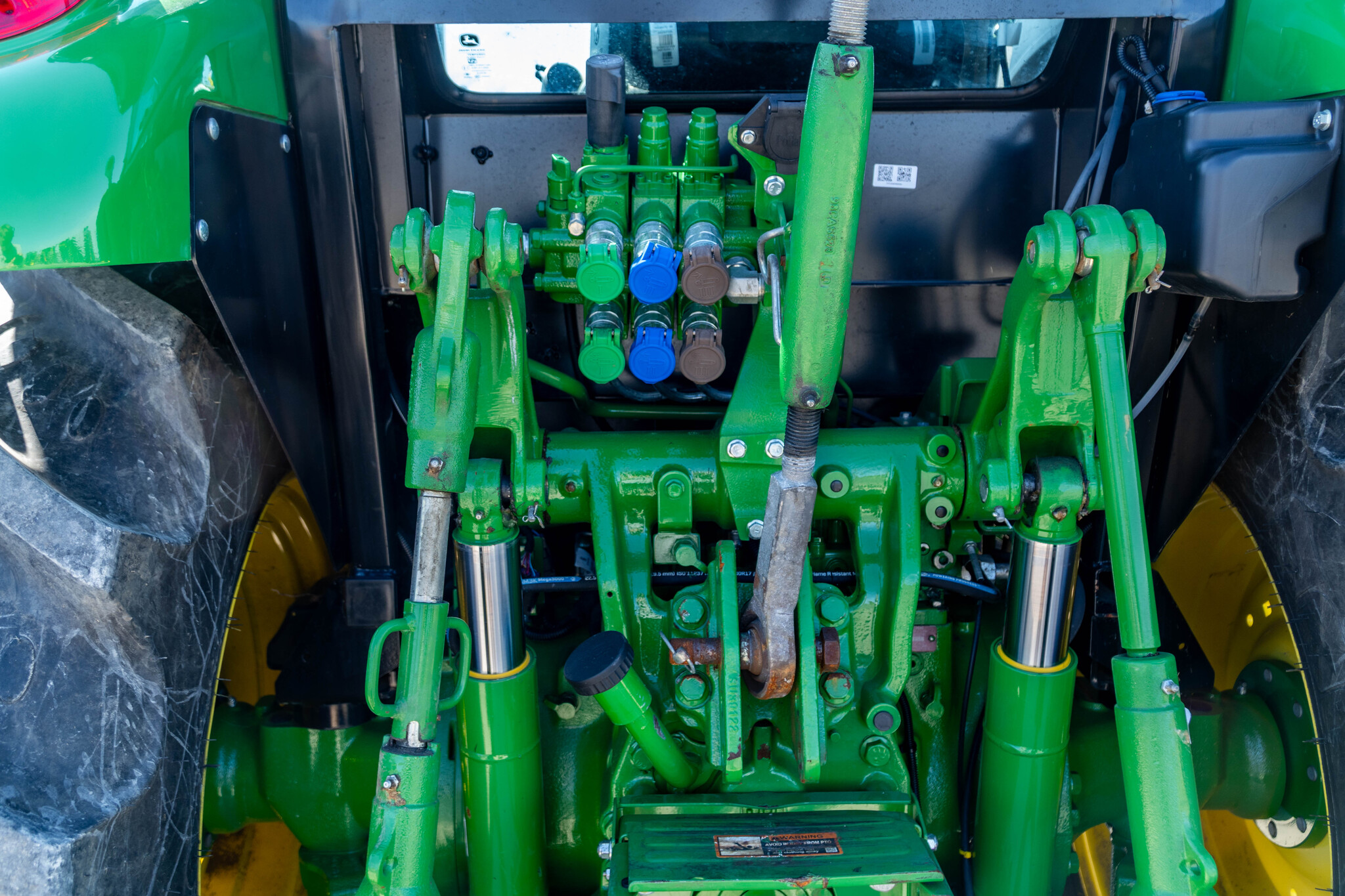 Used 2023 John Deere 5105M Utility Tractors at Koenig Equipment in Anna, OH - PhotoXL18