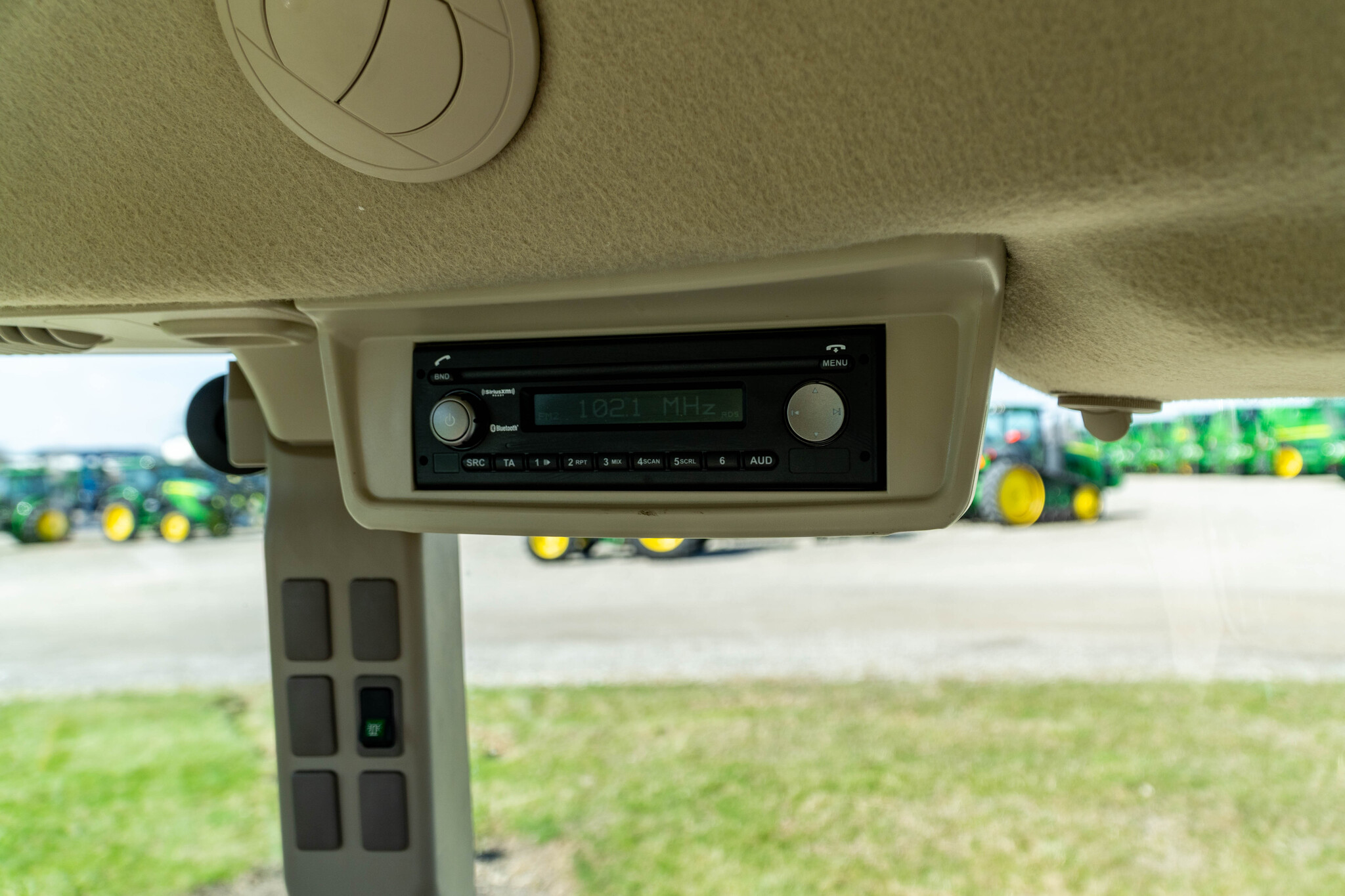 Used 2023 John Deere 5105M Utility Tractors at Koenig Equipment in Anna, OH - PhotoXL32