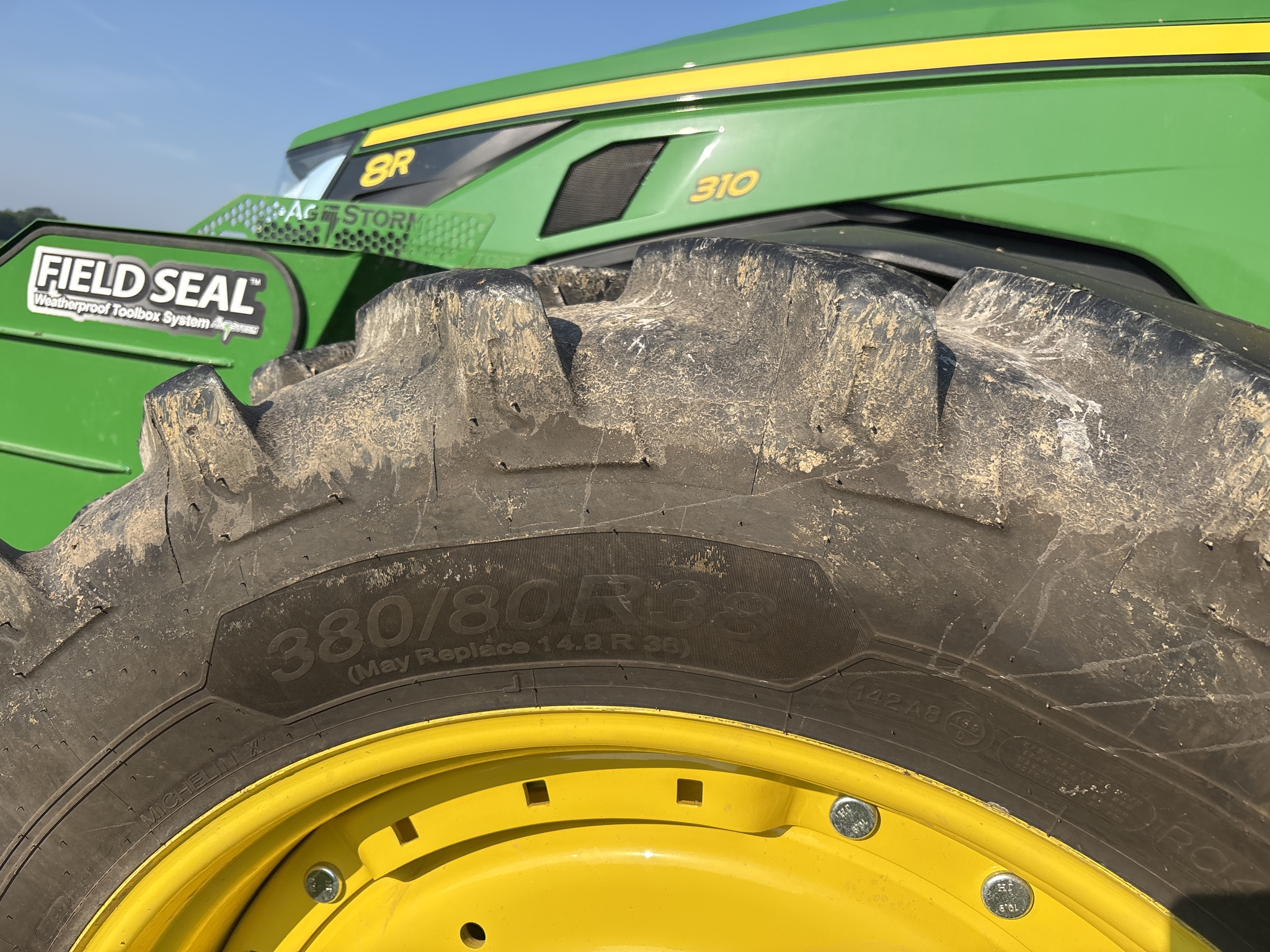 Used 2025 John Deere 8R 310 Row Crop Tractors at Koenig Equipment in Urbana, OH - PhotoXL7